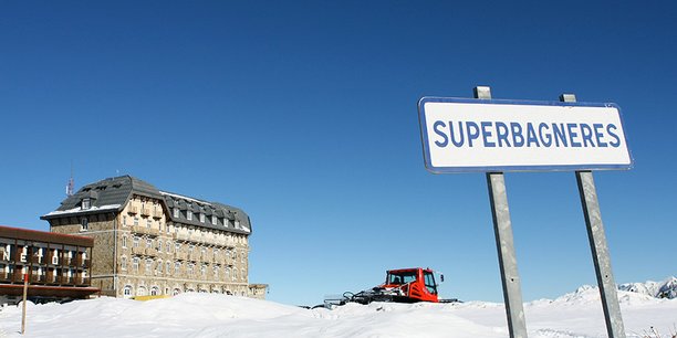 Luchon-Superbagnères a ouvert deux pistes de ski le week-end dernier grâce aux canons à neige.
