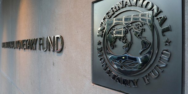Le fmi abaisse a nouveau ses previsions de croissance mondiale[reuters.com]