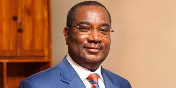En poste depuis juin 2015, Sélom Komi Klassou a été reconduit dans ses fonctions de Premier ministre à la tête d'un gouvernement de 23 membres.