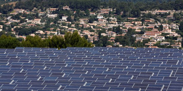 L'Etat mise sur une multiplication par cinq des capacités solaire installées d'ici à 2028