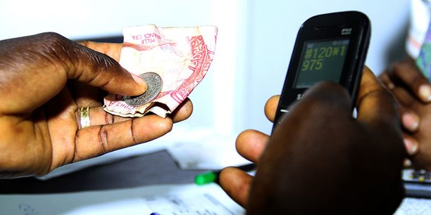 Selon les données officielle, le volume journalier moyen des transactions de mobile money en Côte d'Ivoire s'élevait à 23 millions d'euros en 2018.