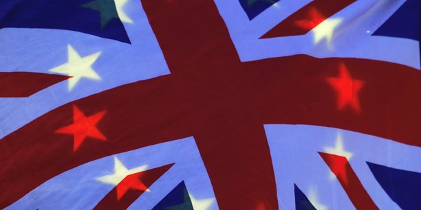 L'ue travaille sur une declaration parallele sur le brexit, selon des diplomates[reuters.com]