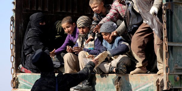 Syrie: nouvelle tentative d'evacuation des civils de la derniere poche de l'ei[reuters.com]
