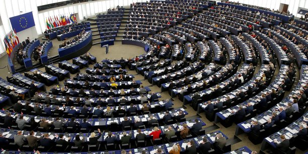 Blanchiment d'argent: les parlement europeen critique les etats[reuters.com]