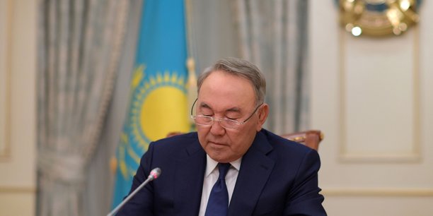 Demission surprise du president kazakh nazarbaiev[reuters.com]