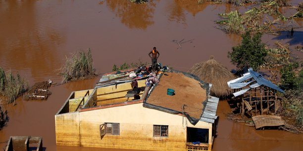 Mozambique: le bilan du passage du cyclone idai s'alourdit[reuters.com]