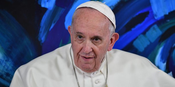 Le pape accepte la demission de l'archeveque de santiago[reuters.com]