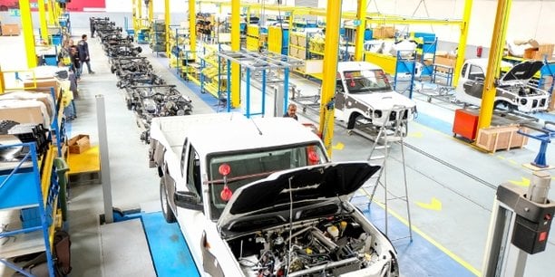 En plus de la marque Geely, Médicars, filiale du groupe tunisien Zouari, procède également à l'assemblage des pick-up Mahindra (Inde) et des camionnettes Hyundai (Corée du Sud).