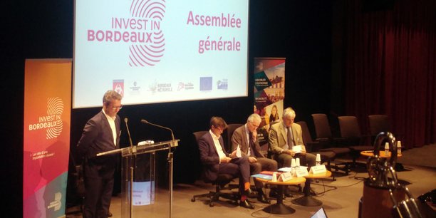 Laurent Lepouder, président d'Invest in Bordeaux, Nicolas Florian, maire de Bordeaux, Patrick Bobet, président de Bordeaux Métropole, et Bernard Uthury, vice-président de la Région Nouvelle-Aquitaine.