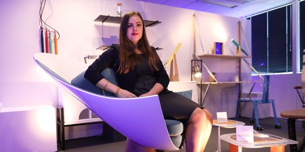 La designeure nantaise Christelle Doutey a créé un fauteuil avec un nez d'avion d'A350.
