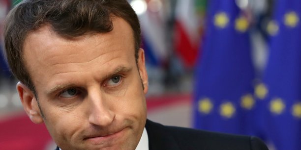 Macron reporte son allocution en raison de l'incendie a notre-dame[reuters.com]