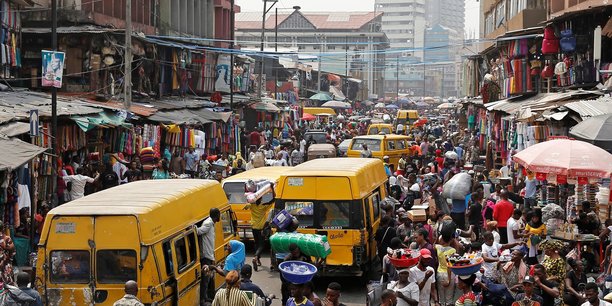 Avec plus de 22 millions d'habitants,Lagos, la capitale économique du Nigeria est la seconde ville la plus peuplée d'Afrique et l'une des villes les plus peuplées de la planète.