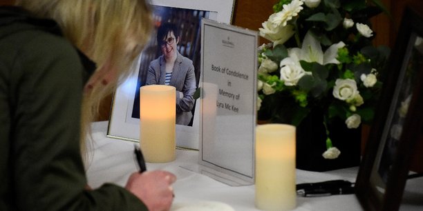 La nouvelle ira s'excuse pour la mort d'une journaliste en ulster[reuters.com]