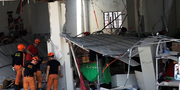 Le bilan s'alourdit aux philippines, frappees par un nouveau seisme[reuters.com]