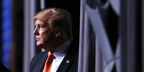 Trump dement avoir reclame le limogeage de mueller[reuters.com]