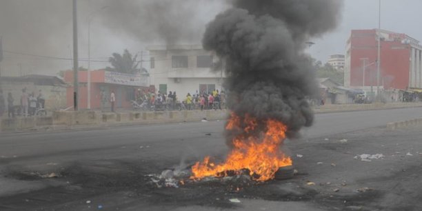 Cadjehoun, un quartier de la capitale économique du Bénin, Cotonou, porte encore les stigmates des violents affrontements du 1er mai 2019.