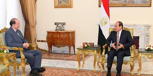 Le président de la Banque mondiale, David Malpass, et le président égyptien, Abdel-Fattah al-Sissi, le 5 mai 2019, au Caire.