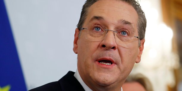 Autriche: demission du vice-chancelier d'extreme droite[reuters.com]