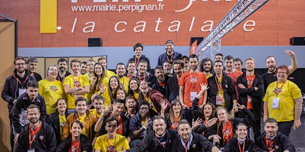 L'équipe de NTWU Événementiel durant l'événement La Catalane, premier événement e-sport du département des Pyrénées-Orientales.