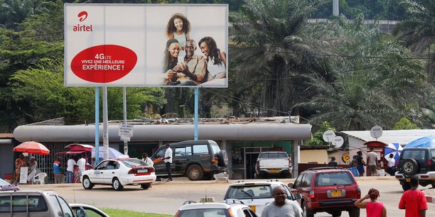 Une publicité pour Airtel à Libreville, au Gabon.