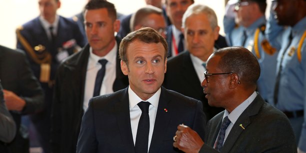 Macron promet plus d'humanite dans l'acte ii[reuters.com]
