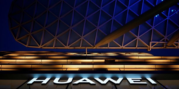 Huawei reporte a septembre le lancement de son smartphone pliable[reuters.com]