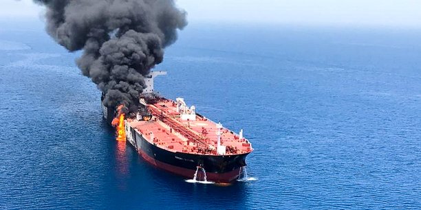 Des attaques contre des pétroliers en mai et en juin derniers dans la région du Golfe, attribués par Washington à l'Iran, qui a démenti, ont jeté de l'huile sur le feu.