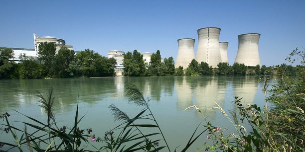La centrale nucléaire du Bugey, sur le Rhône. En août 2018, la poussée du mercure avait contraint l'exploitant à moduler voire interrompre la production de réacteurs à Bugey, Saint-Alban et Fessenheim, pour cause de surchauffe du Rhône et du Grand Canal d'Alsace. A Bugey, une vigilance vient juste d'être levée, selon EDF.