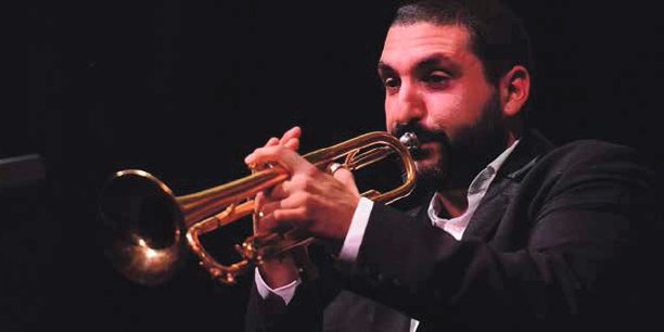 De nombreux artistes de renommée internationale se produisent à Marciac, tel le trompettiste Ibrahim Maalouf en 2018.