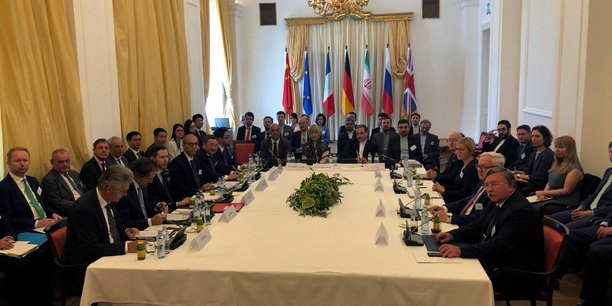 La réunion d'urgence dimanche à Vienne des pays signataires du plan d'action conjointe sur le programme nucléaire de l'Iran a été constructive mais Téhéran va continuer à réduire ses engagements en ce domaine si les Européens ne parviennent pas à sauver cet accord dont se sont retirés les Etats-Unis.