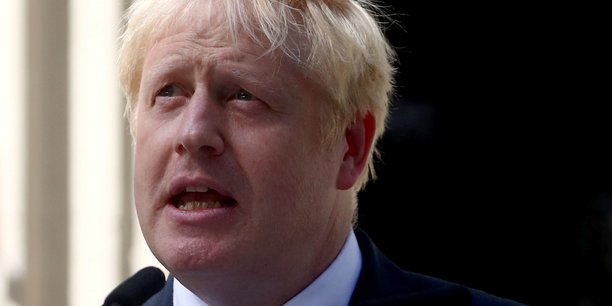 Boris Johnson, qui a succédé à Mme May fin juillet, assure qu'il souhaite quitter l'UE avec un accord mais rejette les termes du traité conclu fin 2018, et prévient que Londres sortira de l'Union le 31 octobre même sans accord si besoin.