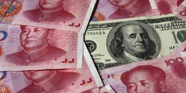 Photos : Des dollars américains pour l'année chinoise du Dragon — Chine  Informations