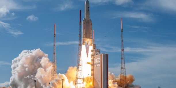Pour son troisième lancement de l'année, Ariane 5 a placé avec succès deux satellites depuis Kourou : le satellite de télécoms Intelsat 39 et EDRS-C, le satellite de communications destiné au système européen de relais de données par satellite