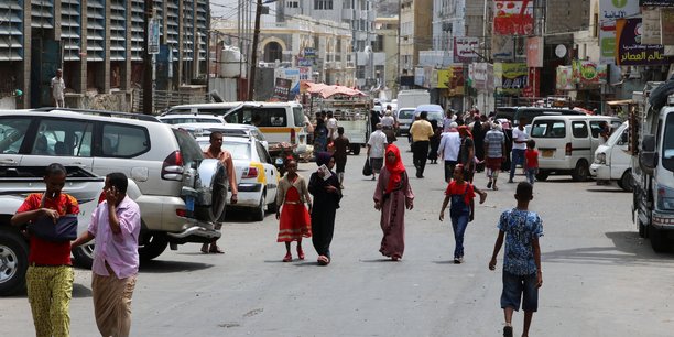 Yemen: les emirats tentent d'apaiser leur differend avec ryad[reuters.com]