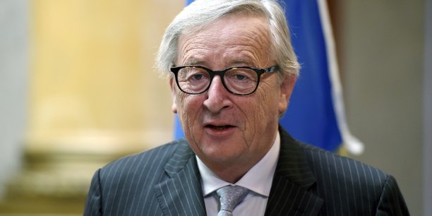 Juncker contraint d'ecourter ses vacances pour etre opere d'urgence[reuters.com]