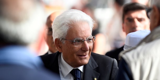 Sergio mattarella met la pression sur les partis italiens[reuters.com]