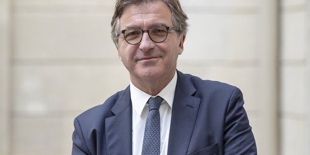 Bruno Cavagné, président de la FNTP, vient de publier Nos territoires brûlent - Redonner du pouvoir au local aux éditions du Cherche-Midi.