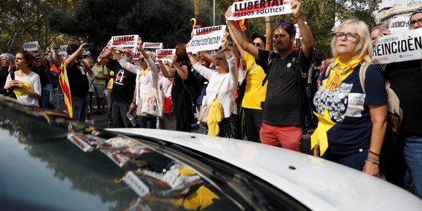 Heurts a barcelone apres la condamnation de dirigeants catalans[reuters.com]