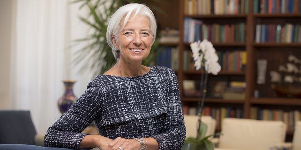 Selon Christine Lagarde, avec plus de femmes à des postes de responsabilité dans la finance, on aurait évité des prises de risques excessives, qui ont abouti à la crise financière la plus terrible de l'après-guerre : autrement dit, avec « Lehman Sisters » on se serait sans doute mieux portés !