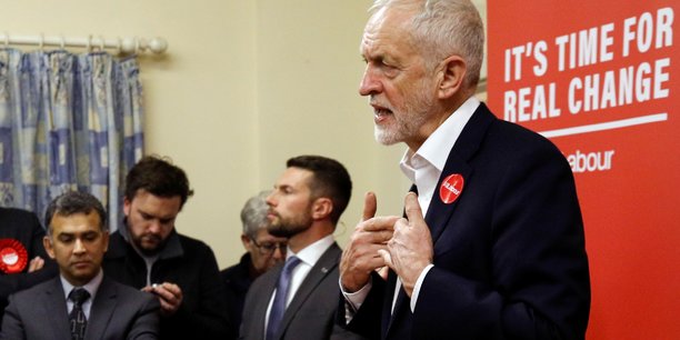 Le parti travailliste devoile un programme radical pour le royaume-uni[reuters.com]