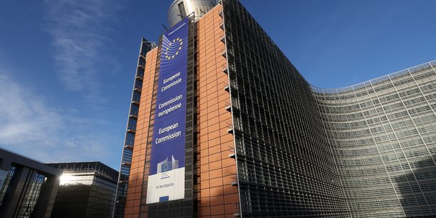 La zone euro retarde la reforme de son fonds de sauvetage[reuters.com]
