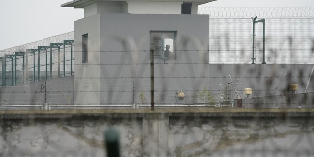 Pekin dement tout travail force de detenus etrangers dans une prison de shanghai[reuters.com]