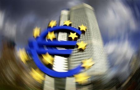 La BCE exigera des 128 banques qui seront sous sa supervision unique qu'elles affichent un ratio de solvabilité de 8%, au moins. REUTERS.