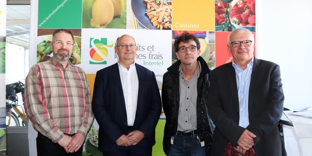 Sébastien Héraud, à gauche, le président du nouveau Comité régional d'Interfel Nouvelle-Aquitaine, et les membres du bureau (Jean-Hugues Belland, Jean-Louis Chapeyroux et Alain Tregret).