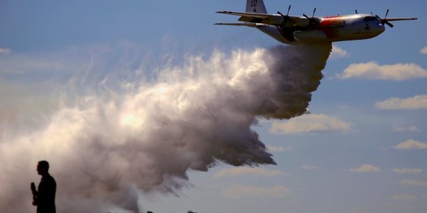 Australie: trois morts dans l'accident d'un avion bombardier d'eau[reuters.com]