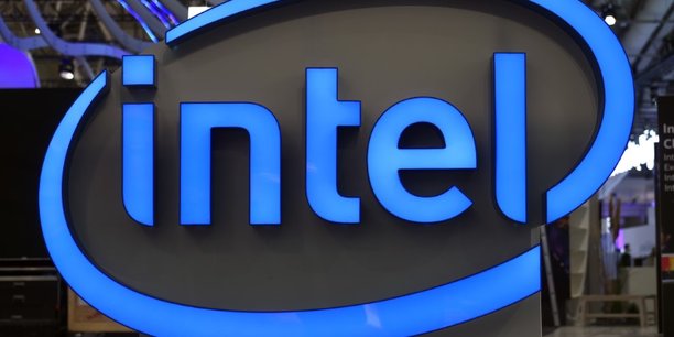 Intel depasse les attentes avec ses resultats et previsions[reuters.com]