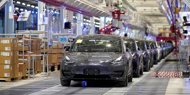 Des Tesla électriques Model 3 produites dans l’usine chinoise du constructeur américain, à Shanghai, inaugurée début janvier.