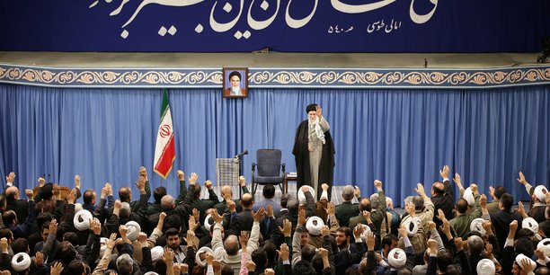 Les iraniens appeles aux urnes vendredi, sans illusion ni espoir[reuters.com]