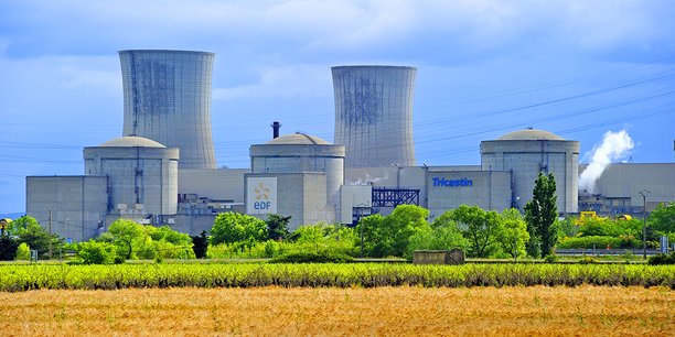 Deux des quatre réacteurs de la centrale nucléaire du Tricastin, dans la Drôme, pourraient être arrêtés d’ici à 2035.