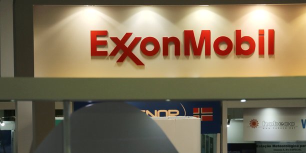 Exxon mobil et chevron a suivre lundi a wall street[reuters.com]